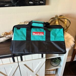 New Makita Large 21" x 12" Contractor Tool Heavy Duty Bag